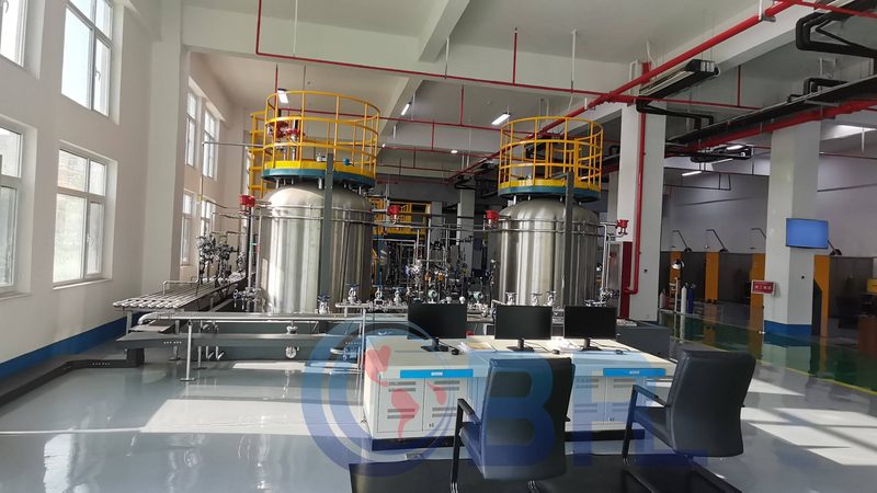 一份标准的压力容器质量证明书通常包括以下内容：